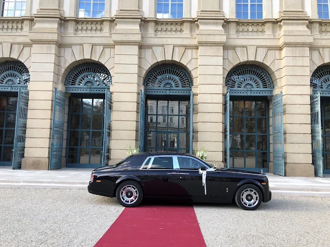 Rolls-Royce Phantom mit Chauffeur